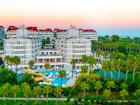 ROYAL ATLANTIS BEACH