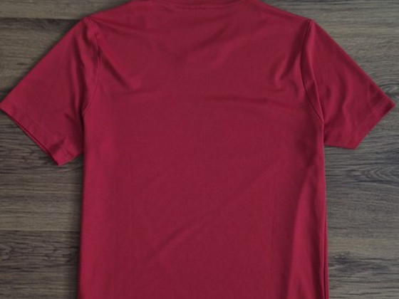 Nike Dri-FIT treeningsärk suuruses M