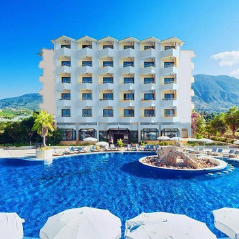 WORLD STAR BEACH RESORT & SPA HOTEL