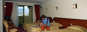 SUNSHINE HOTEL (9 фото из 10)