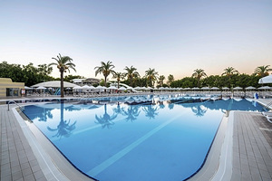 SELECTUM FAMILY RESORT SIDE (3 foto / 10)
