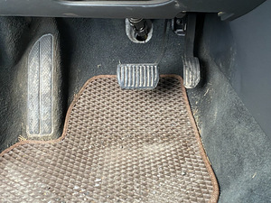 Volvo s 80 (13 foto / 15)