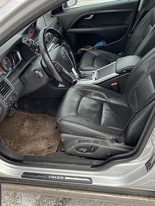 Volvo s 80 (12 foto / 15)