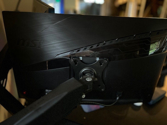23.6" LED-monitor MSI Optix MAG241C VA, 144 Hz