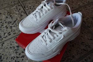 Новые женские кроссовки Puma размер 38 (4 фото из 5)