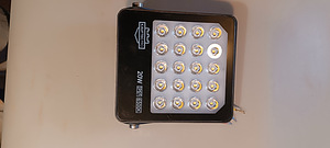 LED OUEVALGUSTI 20W, 1200 LM,230V,IP65 (1 foto / 3)