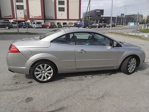 Ford focus pininfarina 2.0d (5 foto / 14)