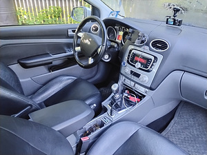Ford focus pininfarina 2.0d (10 foto / 14)