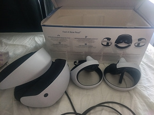 PS VR2 (9 фото из 9)