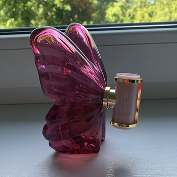 La Bomba Carolina Herrera