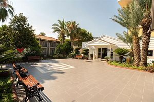MIRAMOR GARDEN RESORT (8 foto / 10)