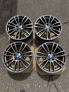 19" оригинальные разноширокие диски BMW style 403M 5x120 (3 фото из 9)