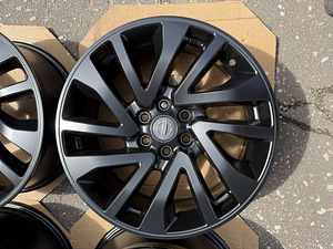 18" оригинальные диски Nissan Navara 6x114,3 (4 фото из 9)
