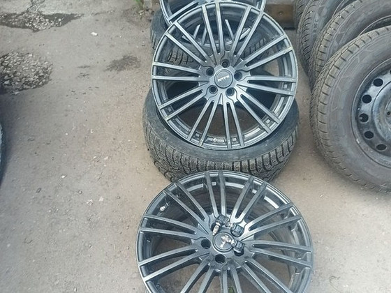 Erilaiused veljed BMW R20 koos rõhuanduritega