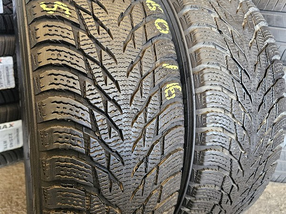 205 60 R 16 Nokian Tyres Hakkapeliitta R3