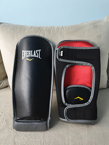 Everlast MMA / Muay Thai Shin Guards (Size L/XL) (1 foto / 3)