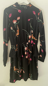 H&M lilleline kleit, suurus 38 (1 foto / 3)
