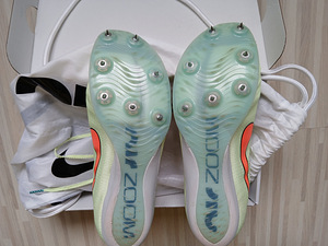 Nike Air Zoom Maxfly meeste naelikud (2 foto / 4)