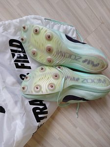 Nike Air Zoom Maxfly naiste naelikud (2 foto / 4)