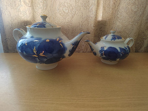Старинный чайник (3 фото из 4)