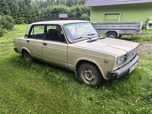 Lada 2107 (Vaz 2107) (2 foto / 11)