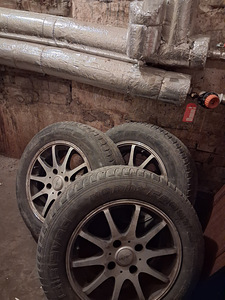 Müüa 15-tolline velg 4 poldiga (1 foto / 1)