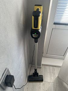 Varstolmuimeja Kärcher VC5 cordeless (2 foto / 2)