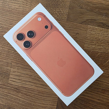 НОВЫЙ iPhone 17 Pro Max 256GB Orange