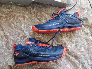 Meeste tennise tossud Yonex 42 (5 foto / 9)