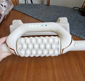 Medivon Bella Fit Wireless massaažirull (4 foto / 4)