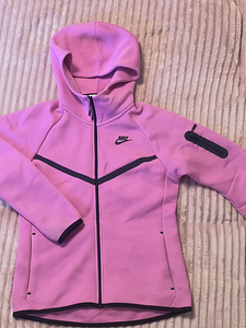 Кофта Nike (1 фото из 3)