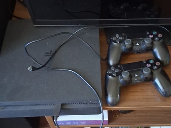 Müün PS 4
