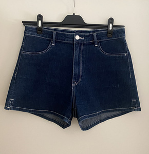 Lühikesed püksid H&M 38 (1 foto / 2)