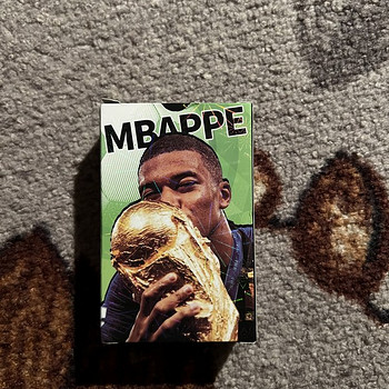 Карточки и наклейки Kylian Mbappé – набор