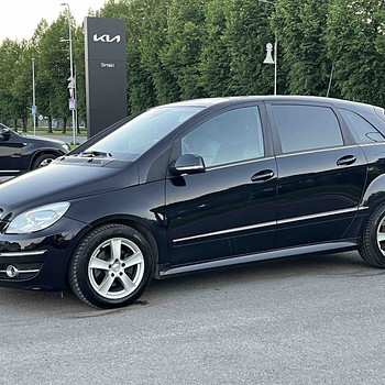 MERCEDES-BENZ B 200 CDI
