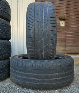 Шины R19 235 50 19 hankook 5 мм 2 шт. (1 фото из 1)