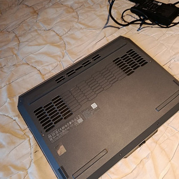 Lenovo mänguri läptop