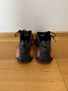 Naiste Reebok tossud (3 foto / 6)