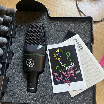 Конденсаторный микрофон AKG C3000 — оригинал, произведён в А