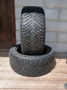 245/45/18 Nokian Hakkapeliitta 8 (1 foto / 3)