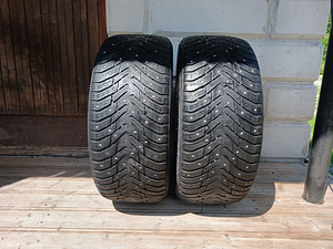 245/45/18 Nokian Hakkapeliitta 8 (2 foto / 3)