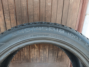 245/45/18 Nokian Hakkapeliitta 8 (3 foto / 3)