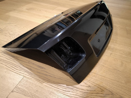 Audi S8 (A8) D3 voolundiga tagaluuk