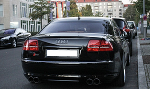 Audi S8 (A8) D3 voolundiga tagaluuk (5 foto / 5)