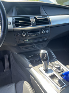 BMW X6 40d (8 фото из 15)