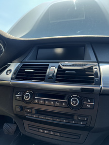 BMW X6 40d (7 фото из 15)