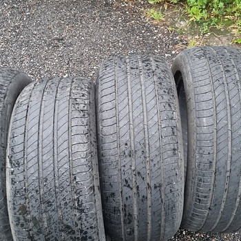 235/50/18 Michelin Primacy 4