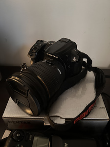 Камера Pentax K-30 + вспышка (2 фото из 3)