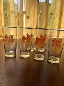 Продам стаканы (1 фото из 1)