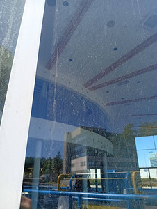 Akende pesu (1 foto / 5)